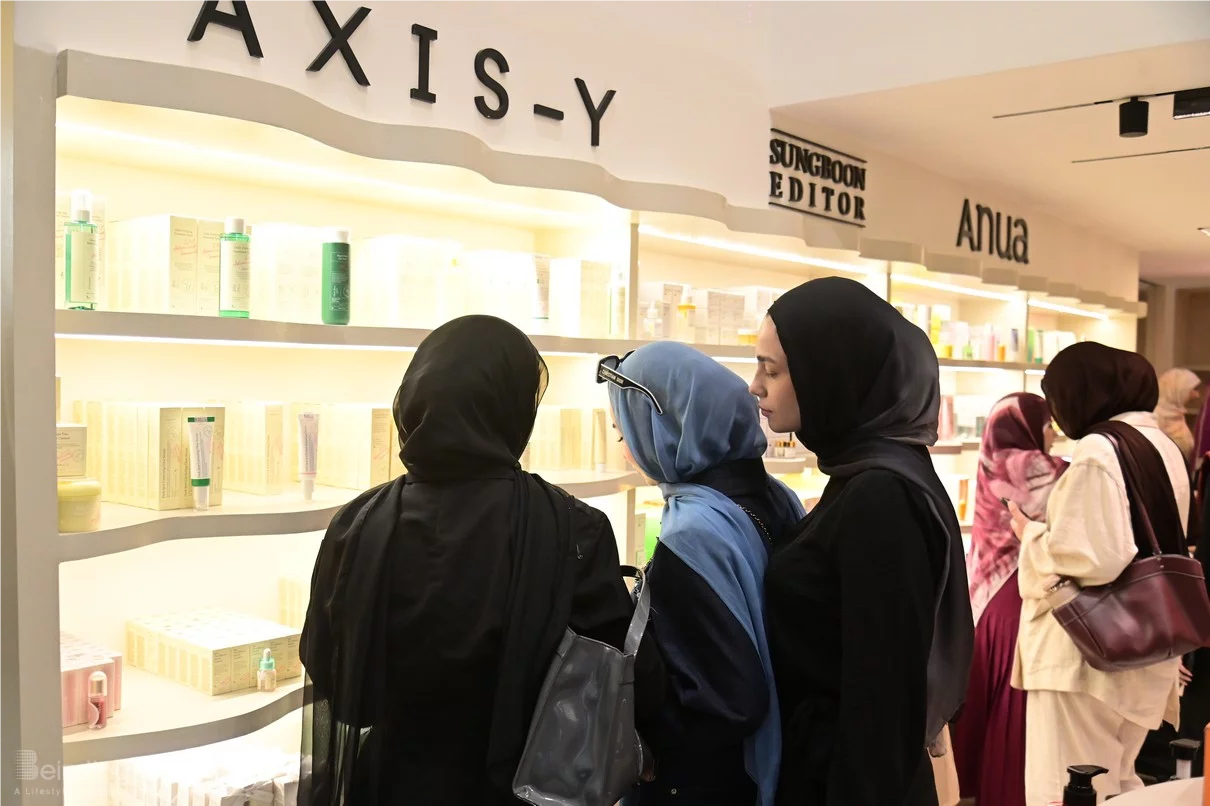 Opening of Sisters Glow