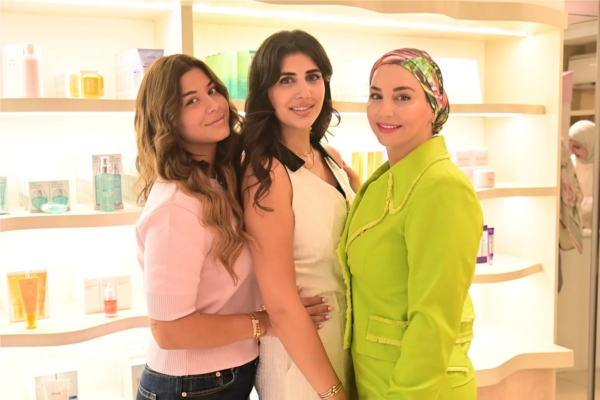 Opening of Sisters Glow