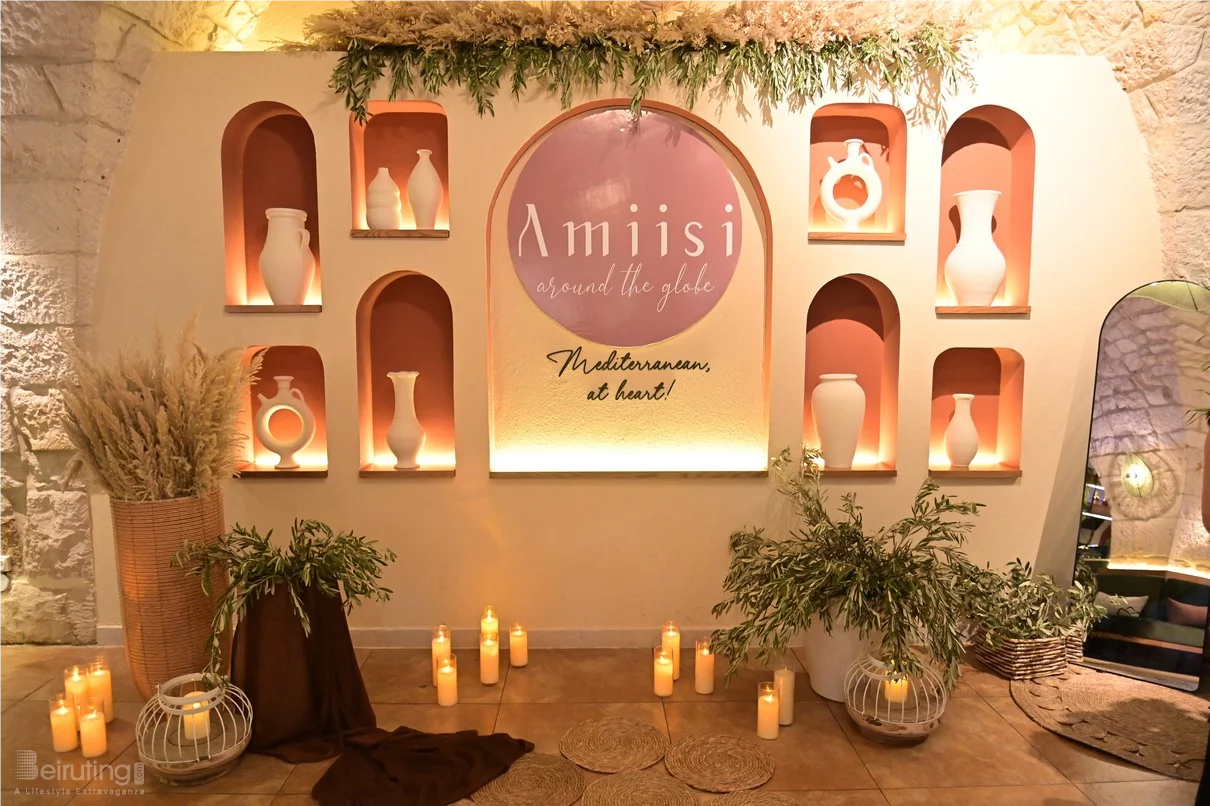 Amiisi Exclusive Pop Up