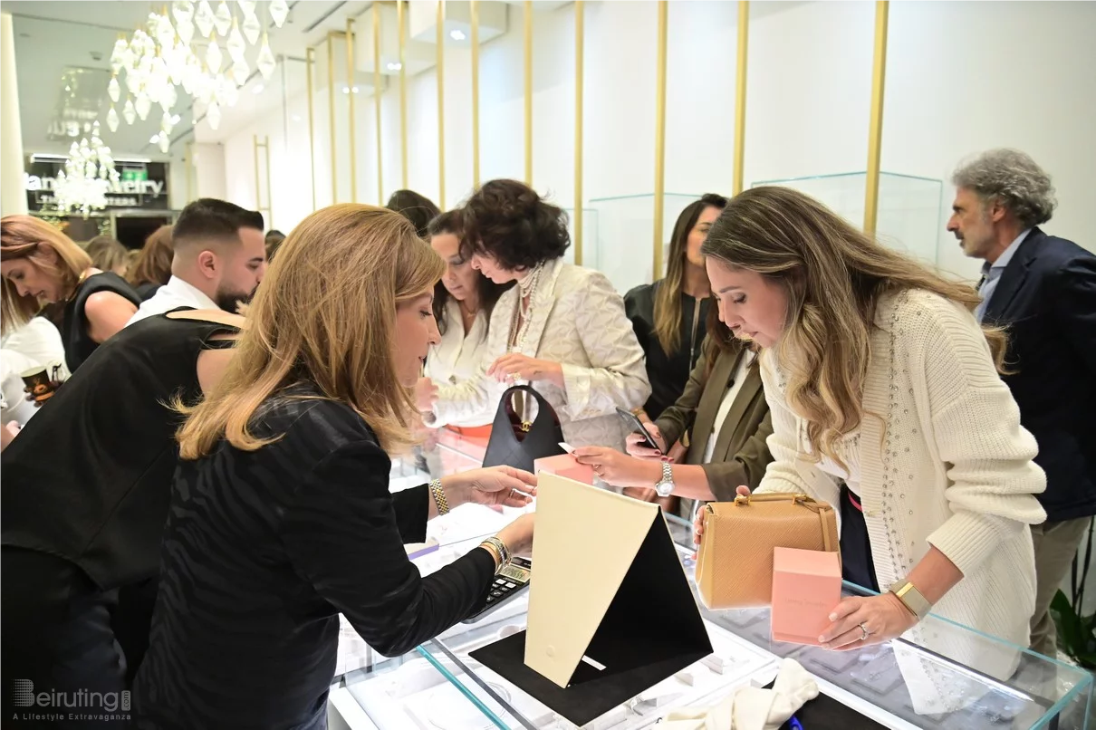 Opening of Hanna Jewelry