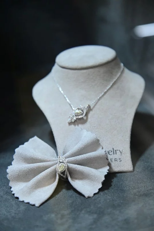 Opening of Hanna Jewelry