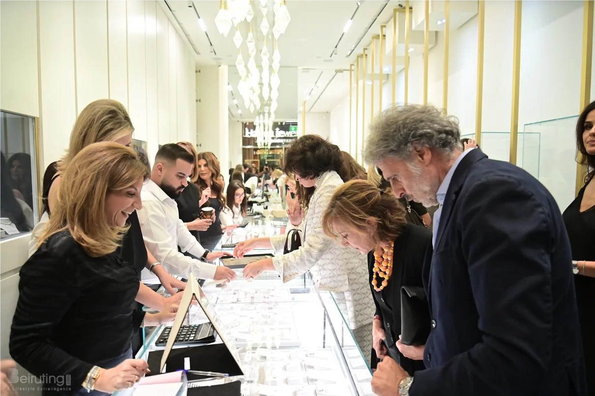 Opening of Hanna Jewelry