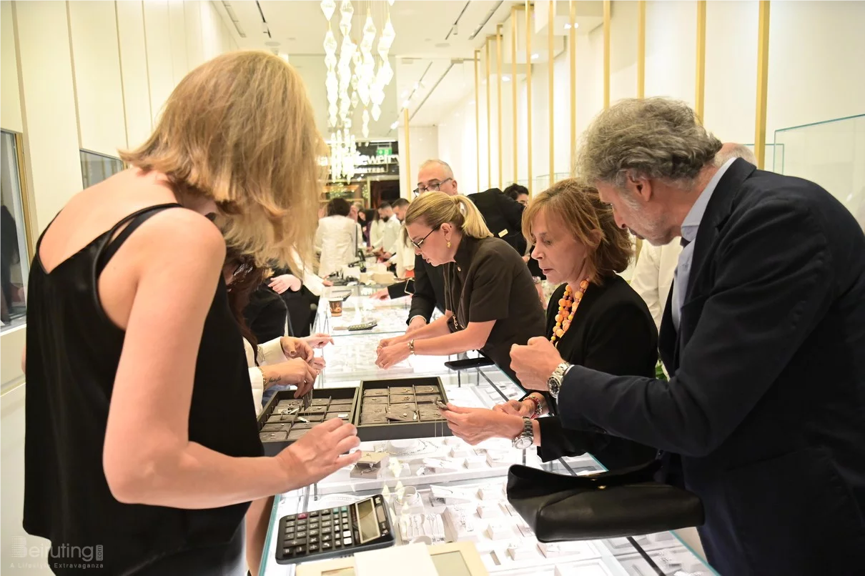 Opening of Hanna Jewelry