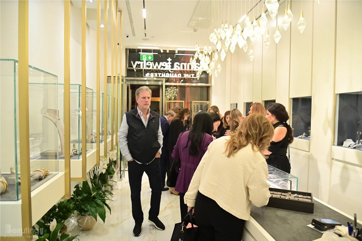 Opening of Hanna Jewelry