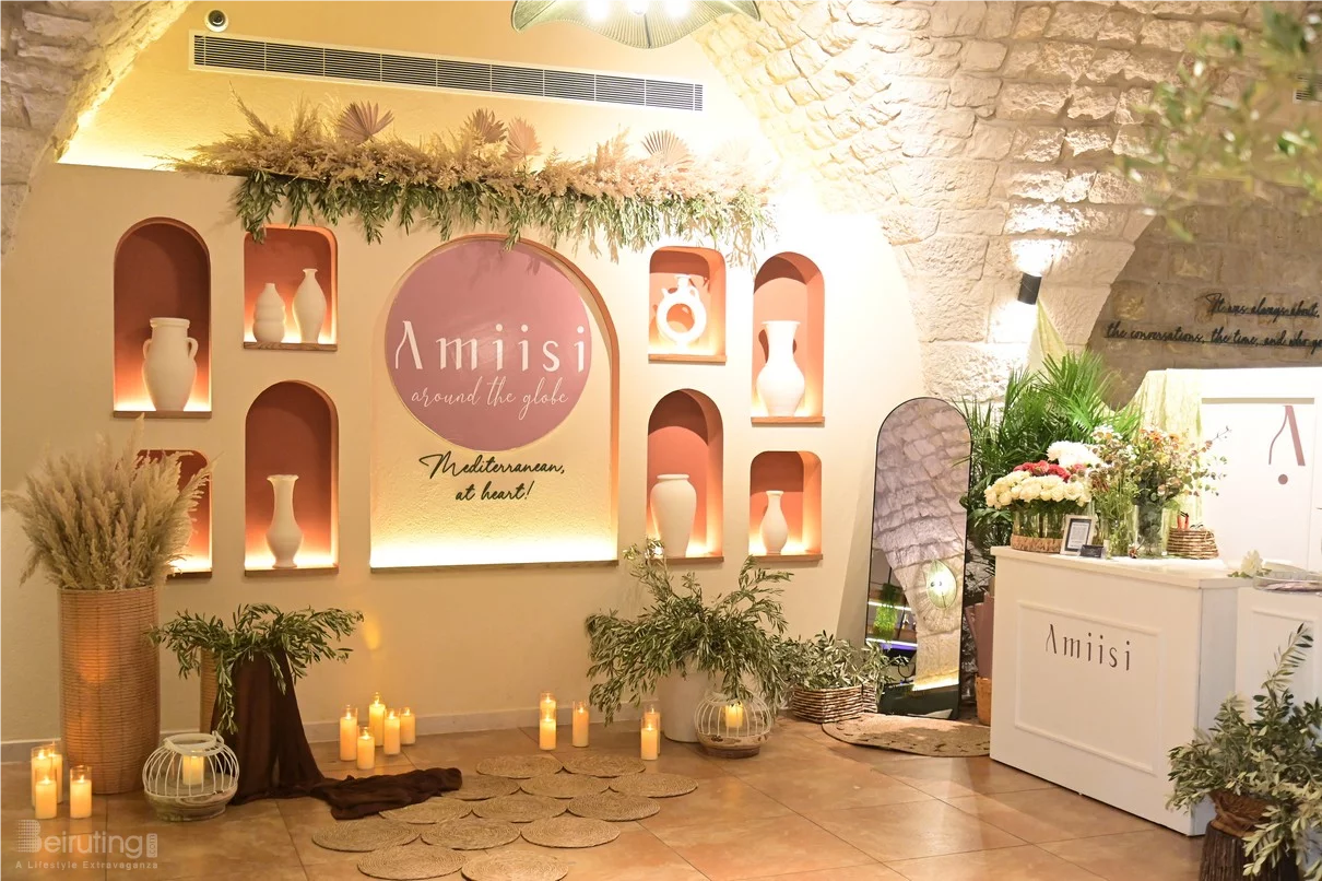 Amiisi Exclusive Pop Up