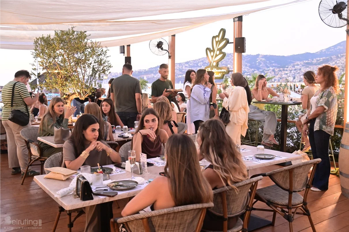 Amiisi Exclusive Pop Up