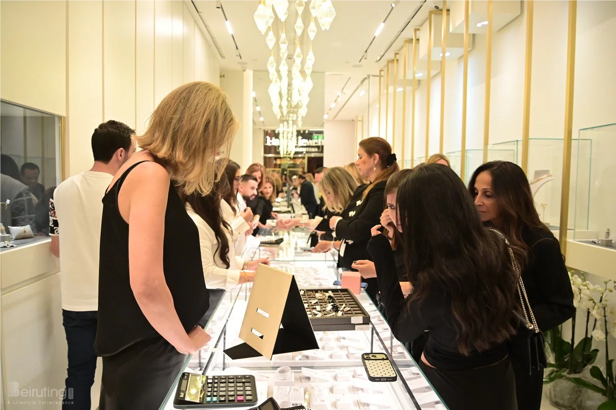Opening of Hanna Jewelry