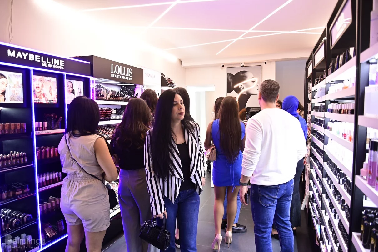 Grand Opening of Lisa Professional