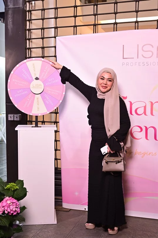 Grand Opening of Lisa Professional