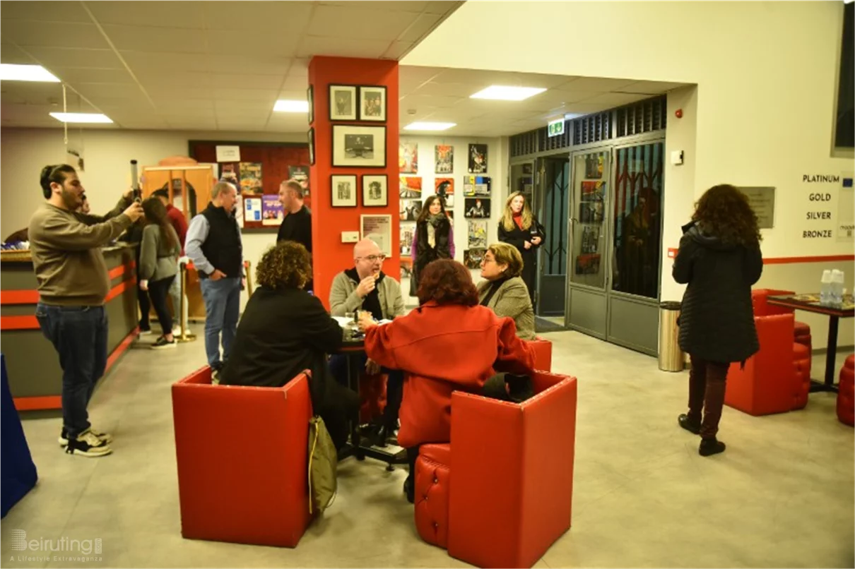 Morphine Play Grand Opening