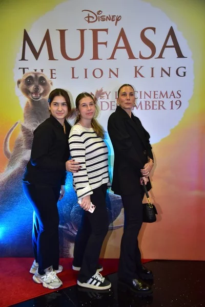 Avant Premier of Mufasa Lion King