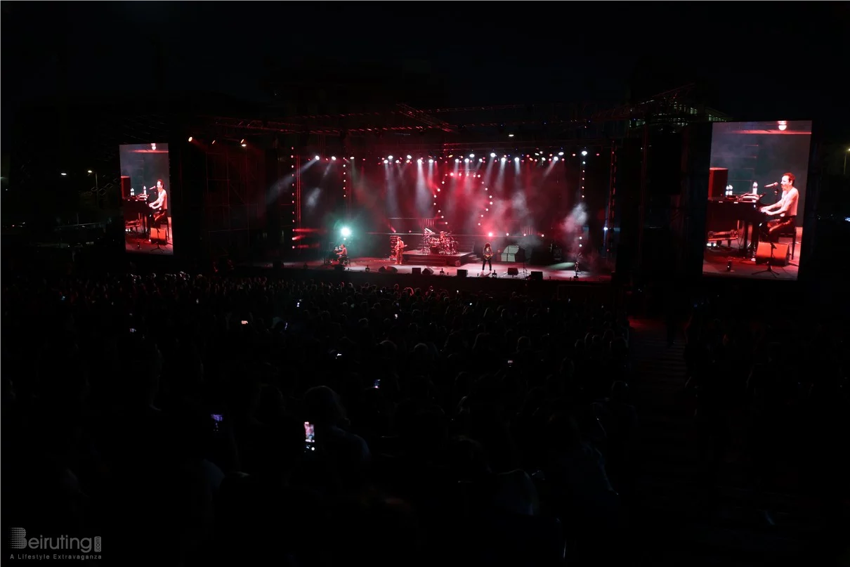 God Save the Queen at Beirut Holidays