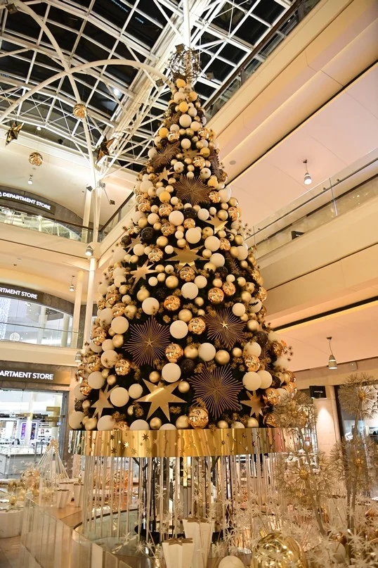 Christmas Tree Lighting at ABC Ashrafieh