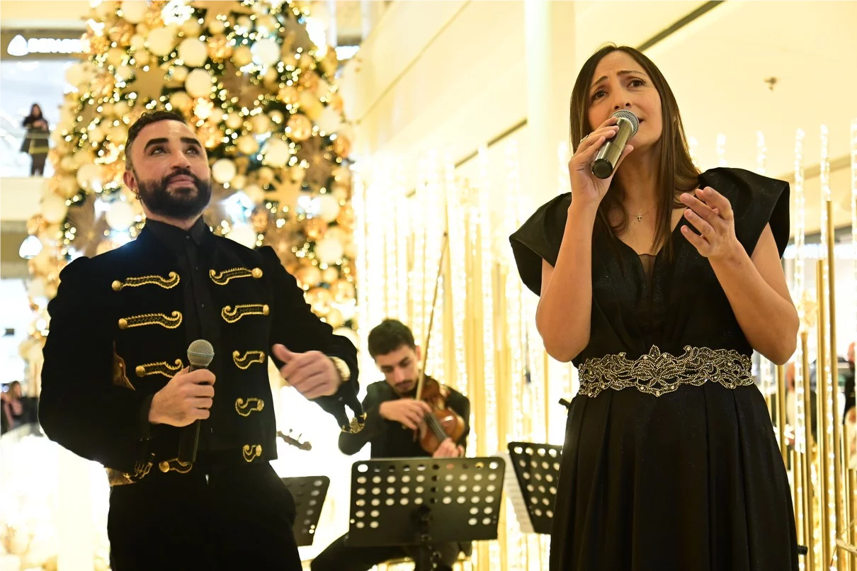 Christmas Tree Lighting at ABC Ashrafieh