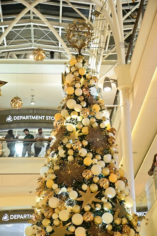 Christmas Tree Lighting at ABC Ashrafieh