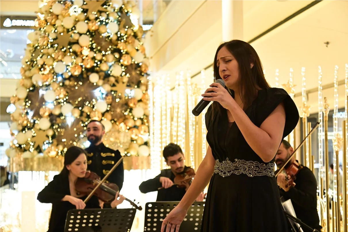 Christmas Tree Lighting at ABC Ashrafieh