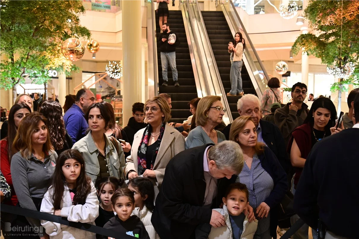 Christmas Tree Lighting at ABC Ashrafieh