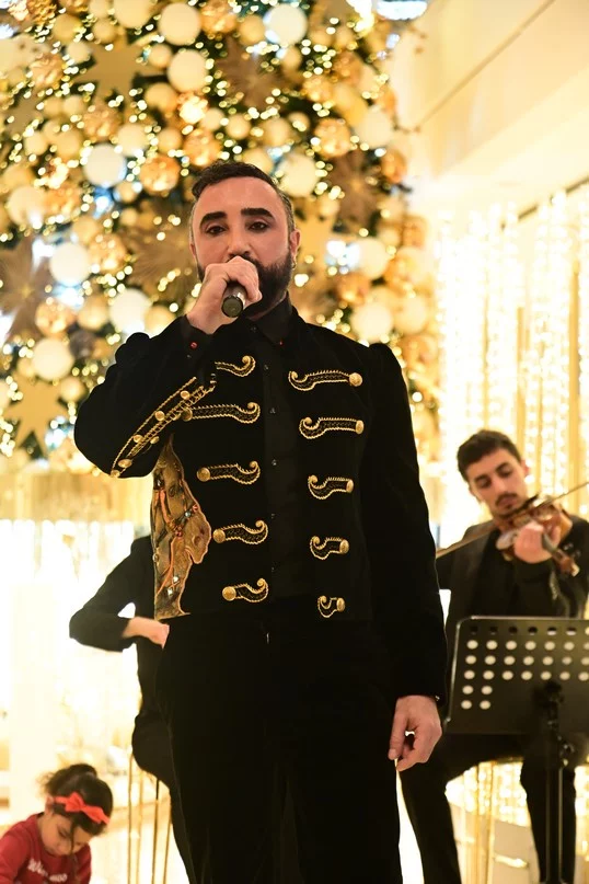 Christmas Tree Lighting at ABC Ashrafieh