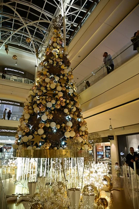 Christmas Tree Lighting at ABC Ashrafieh
