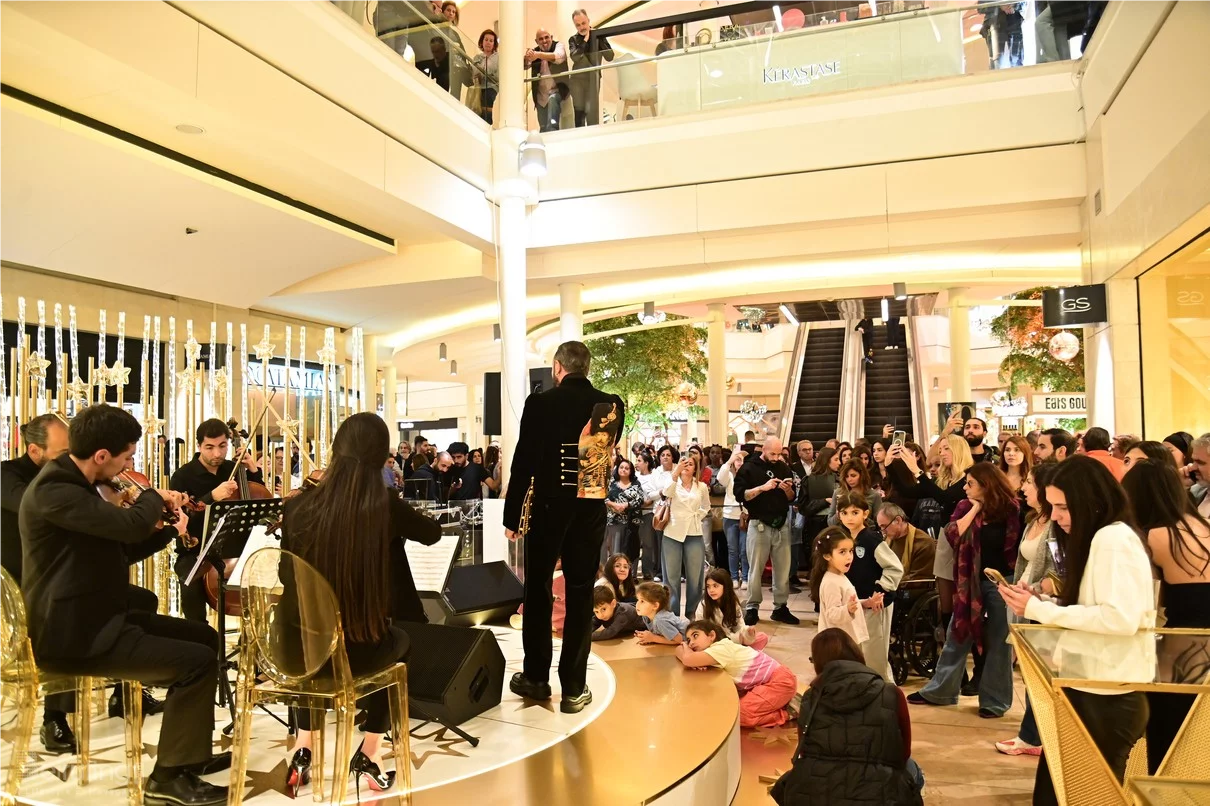 Christmas Tree Lighting at ABC Ashrafieh