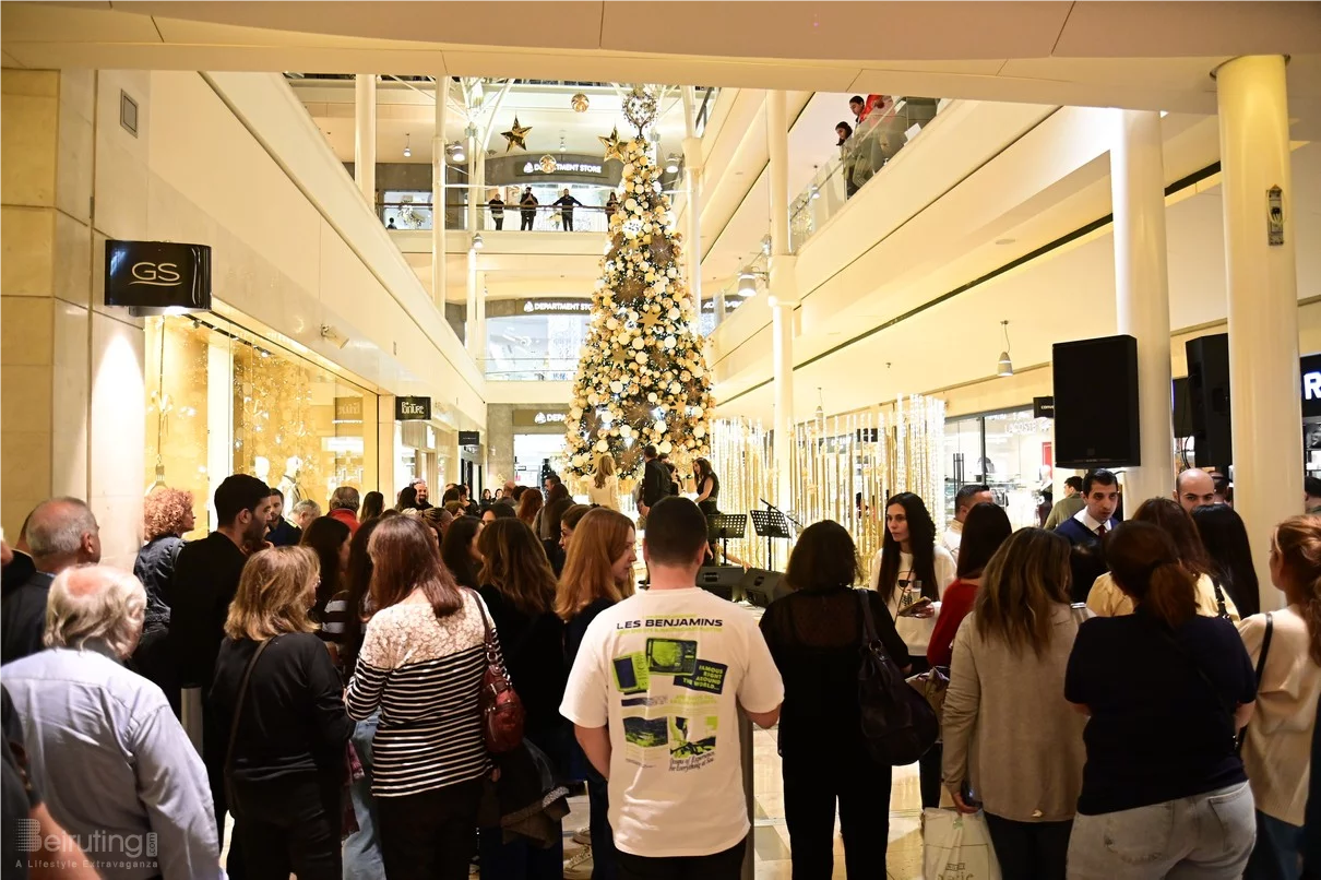 Christmas Tree Lighting at ABC Ashrafieh