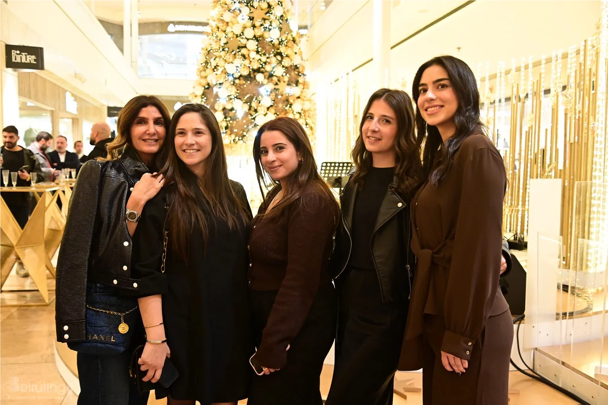 Christmas Tree Lighting at ABC Ashrafieh