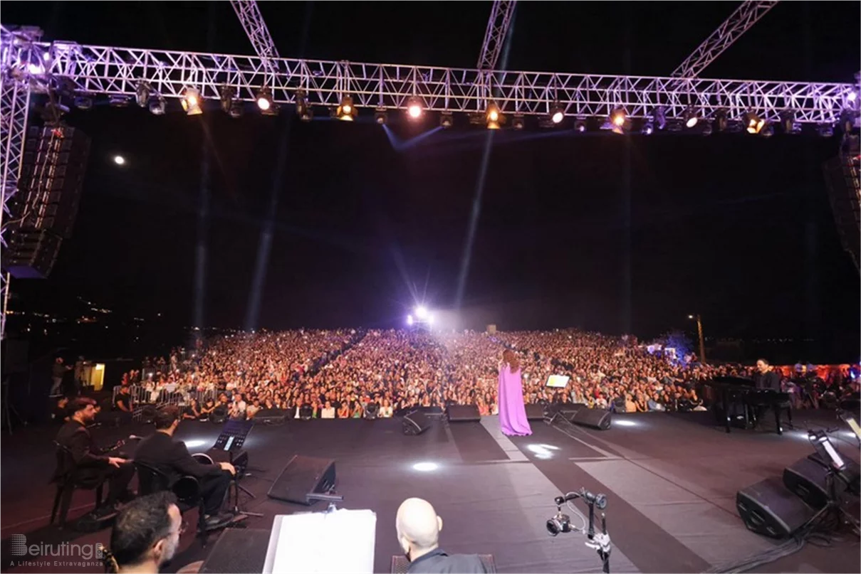 Abeer Nehme at Ehdeniyat Festival