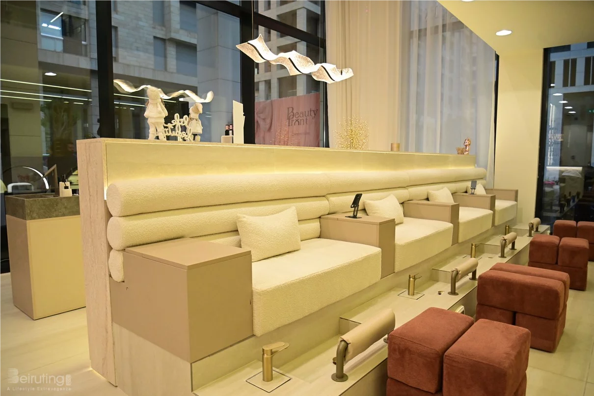 Grand Opening of Beauty Front