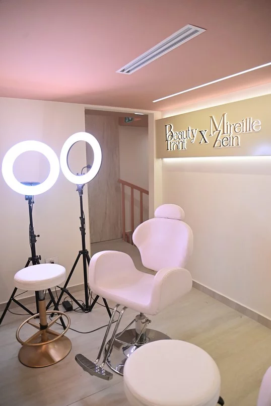 Grand Opening of Beauty Front