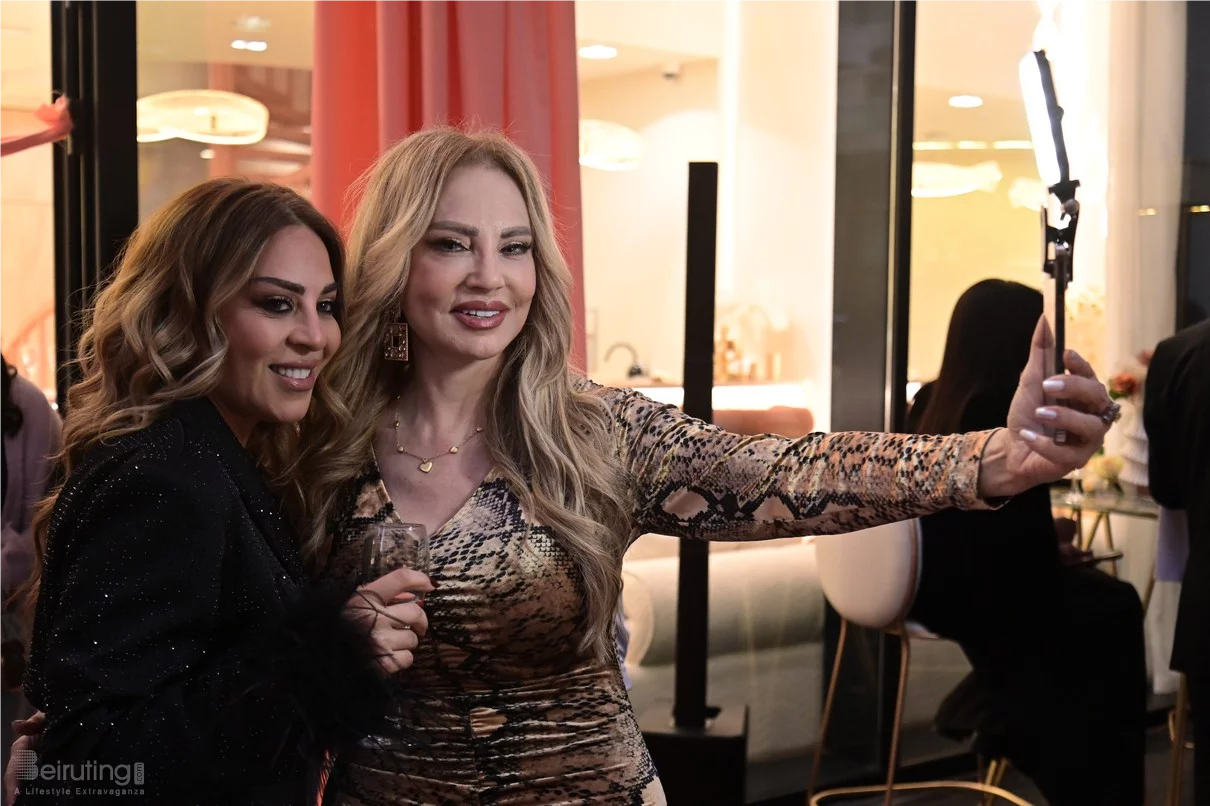 Grand Opening of Beauty Front