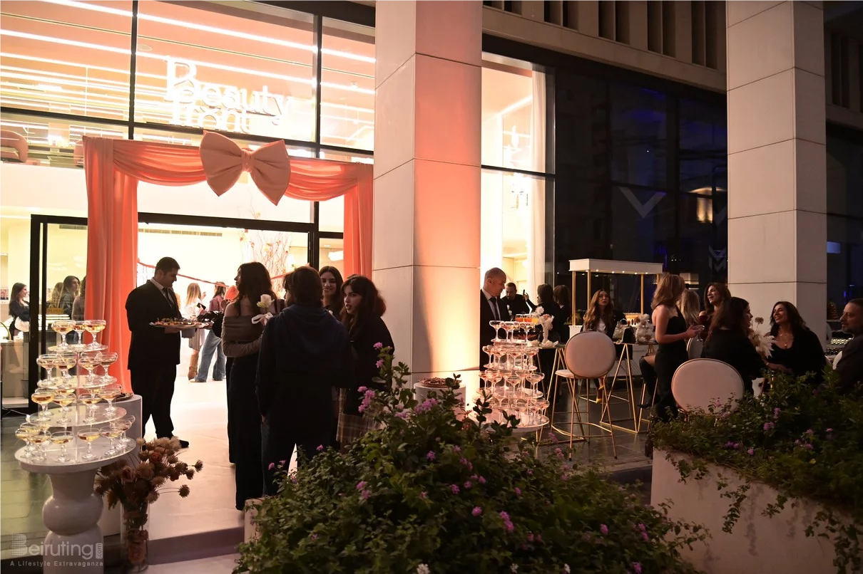 Grand Opening of Beauty Front