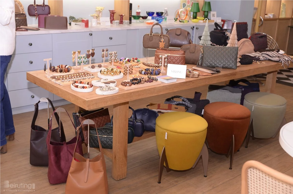 Decorate & Donate at Beit Sara