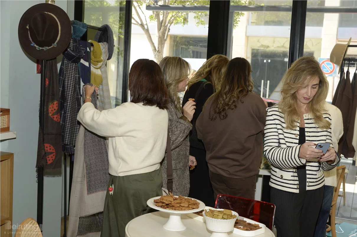 Decorate & Donate at Beit Sara