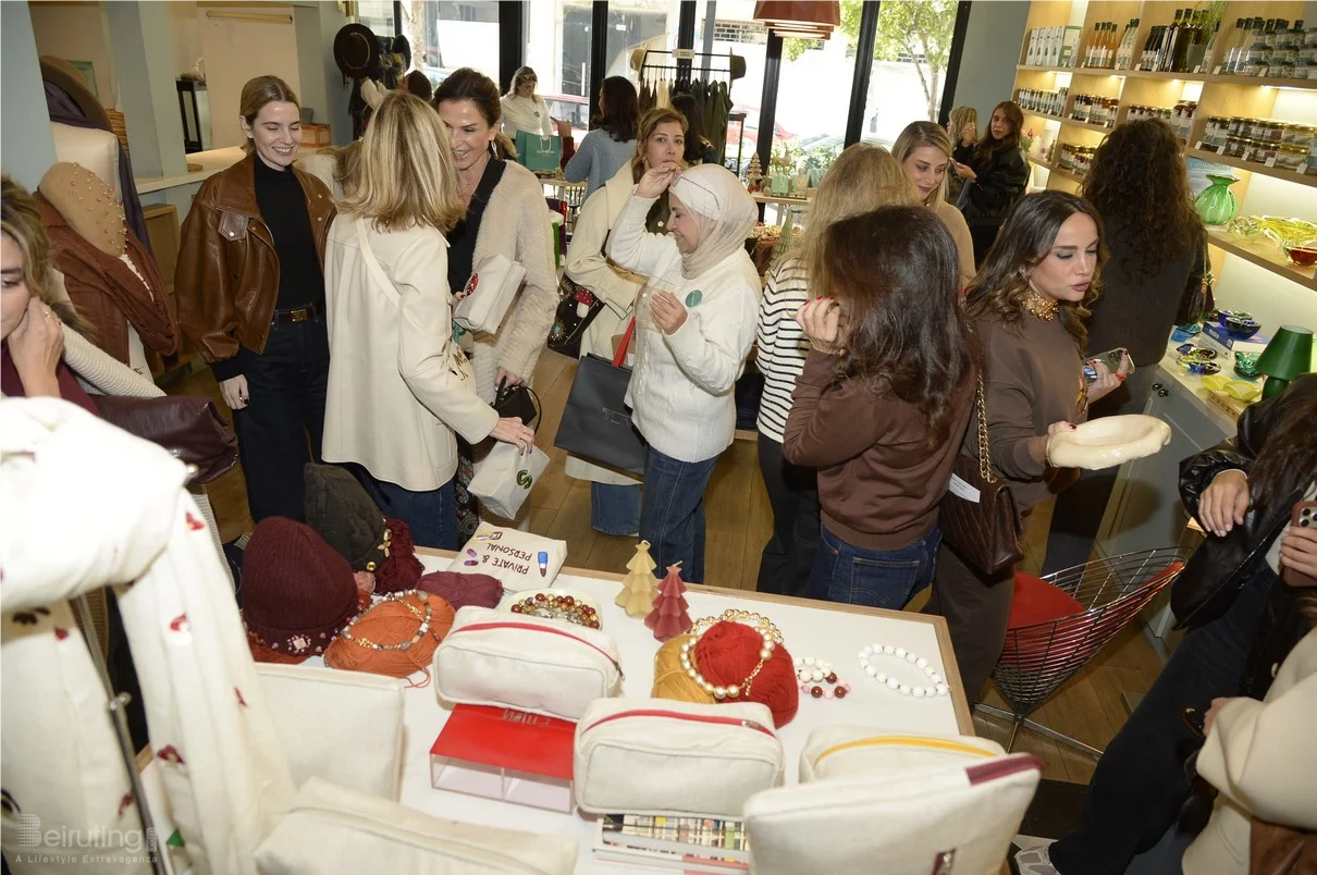 Decorate & Donate at Beit Sara