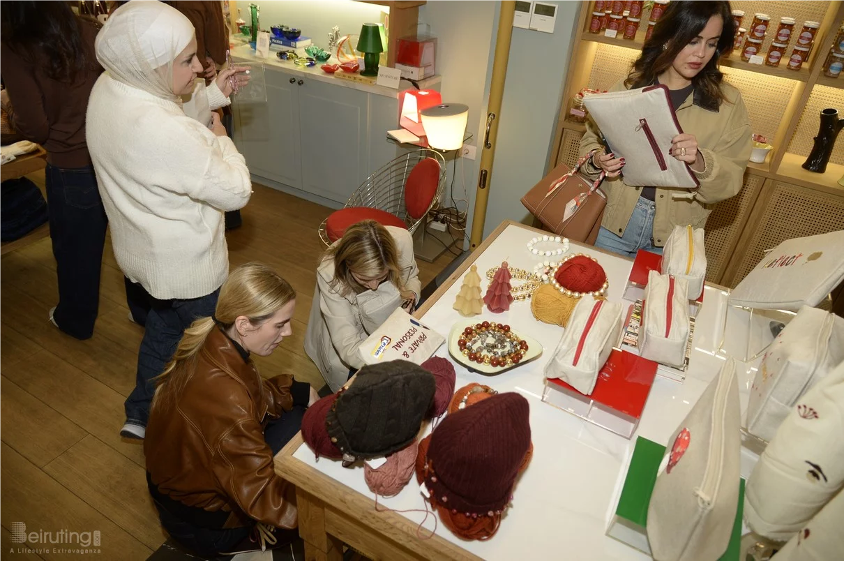 Decorate & Donate at Beit Sara