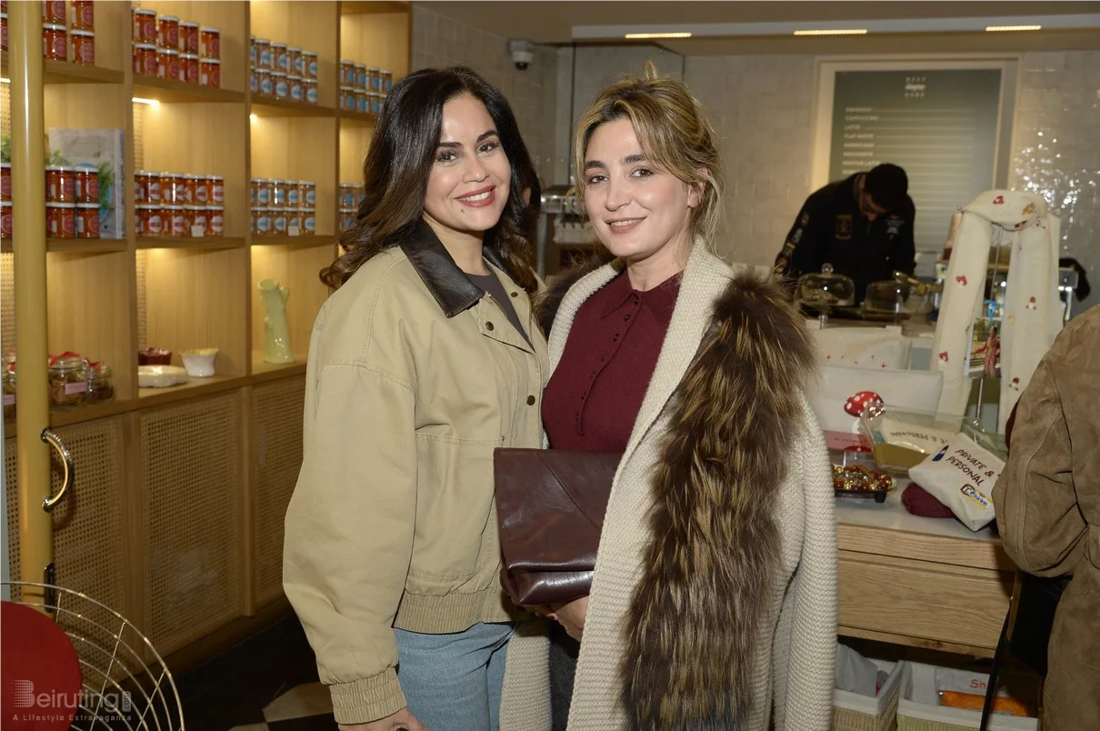 Decorate & Donate at Beit Sara