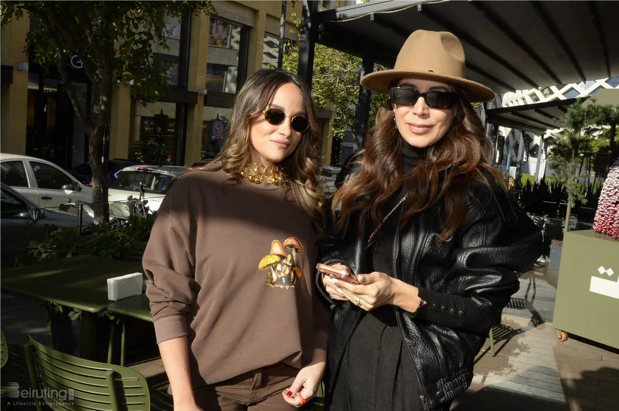 Decorate & Donate at Beit Sara