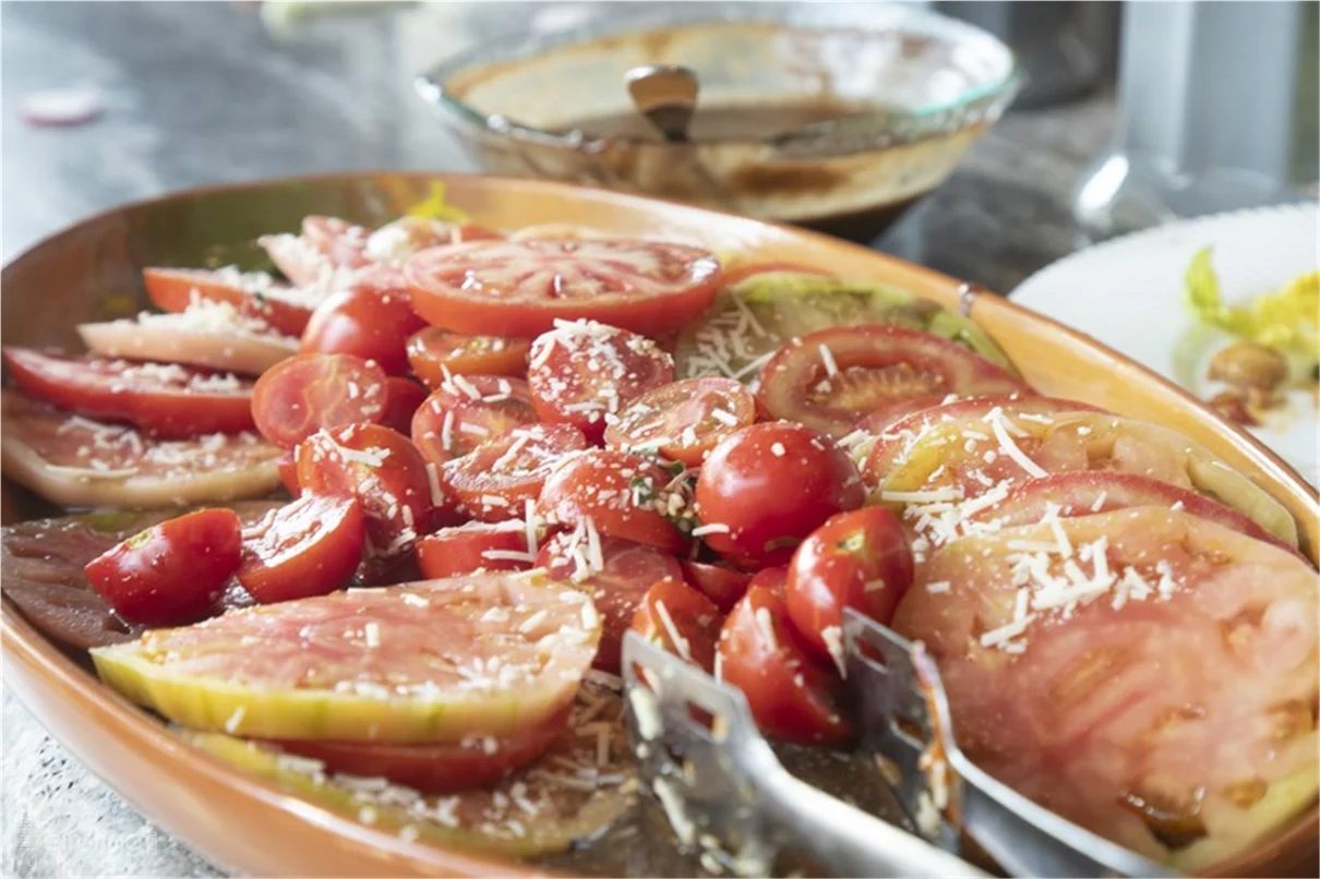 Fresh Tuesdays at Casper and Gambinis Dbayeh