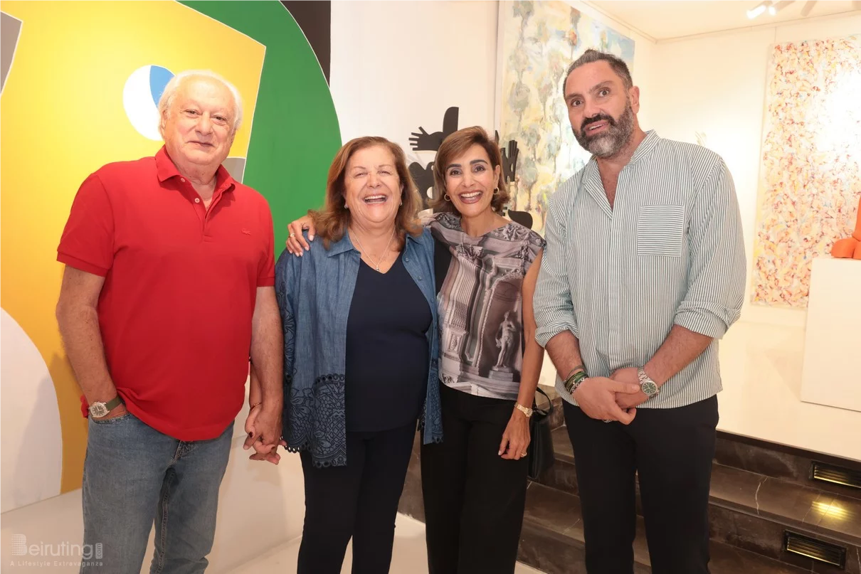 Giraffitude Souls in Color, A solo exhibition by Lebanese artist Joa Chelala