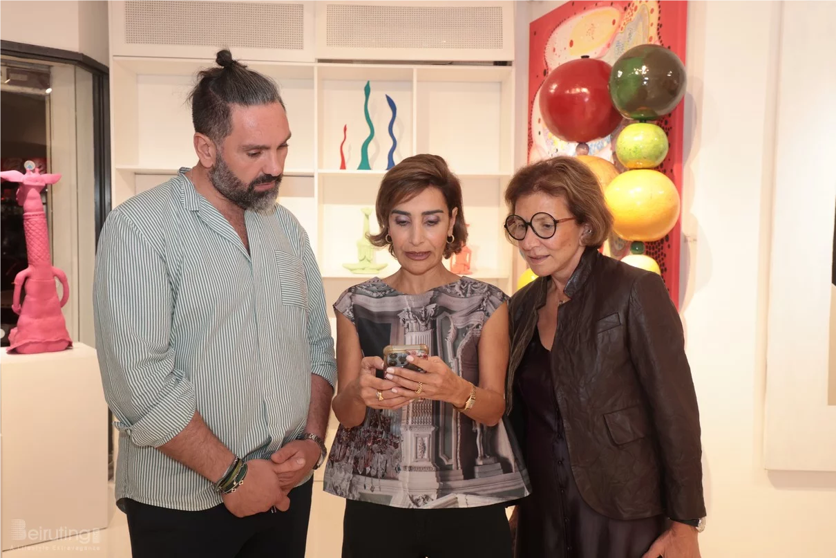 Giraffitude Souls in Color, A solo exhibition by Lebanese artist Joa Chelala