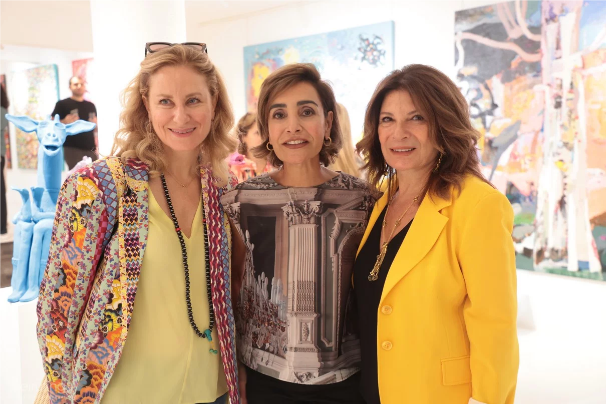 Giraffitude Souls in Color, A solo exhibition by Lebanese artist Joa Chelala