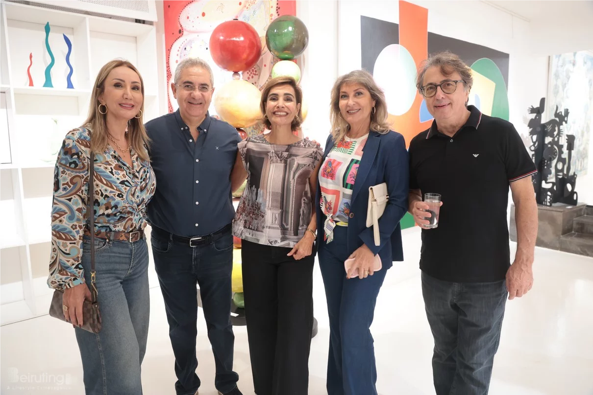 Giraffitude Souls in Color, A solo exhibition by Lebanese artist Joa Chelala