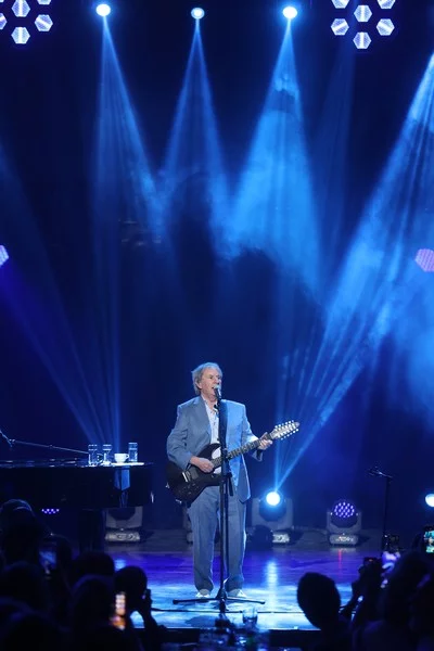 Chris De Burgh at Casino Du Liban
