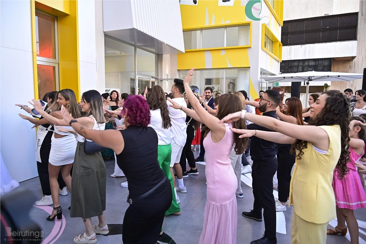 Grand Opening of Dent De Lait Verdun