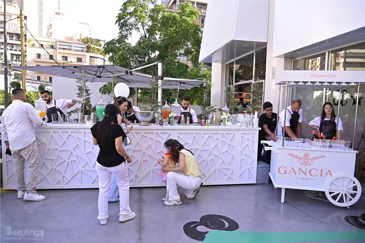Grand Opening of Dent De Lait Verdun