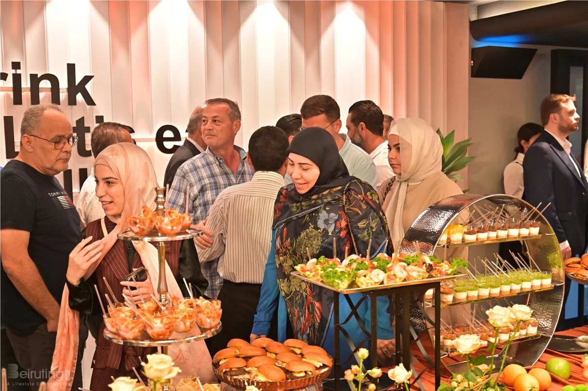 Opening of Eat Vite Snack