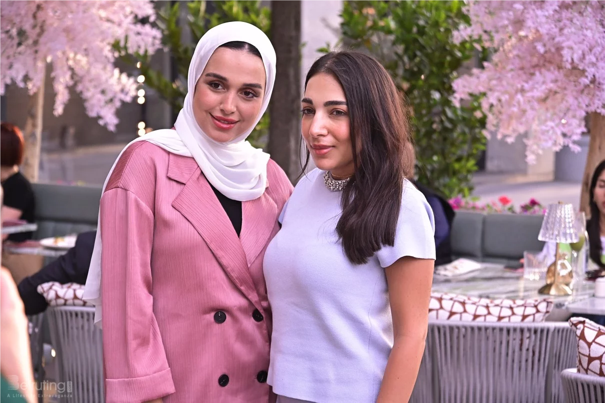 Opening of EL & N London Cafe