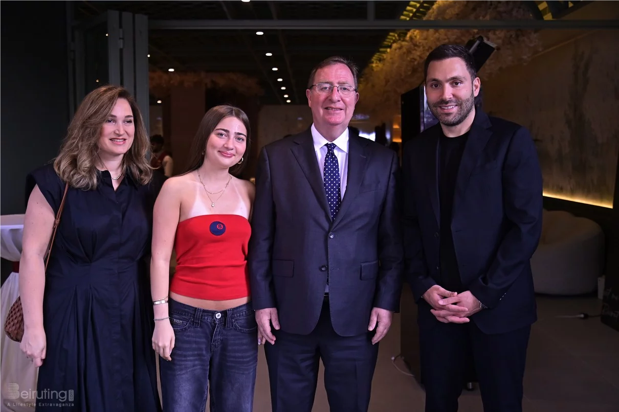 Opening of EL & N London Cafe