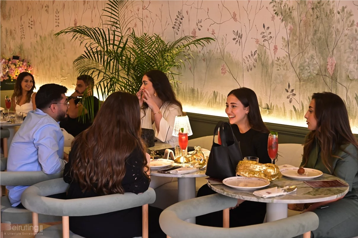 Opening of EL & N London Cafe