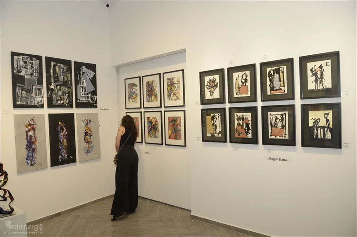 l'Exposition Collective L'été en Couleurs